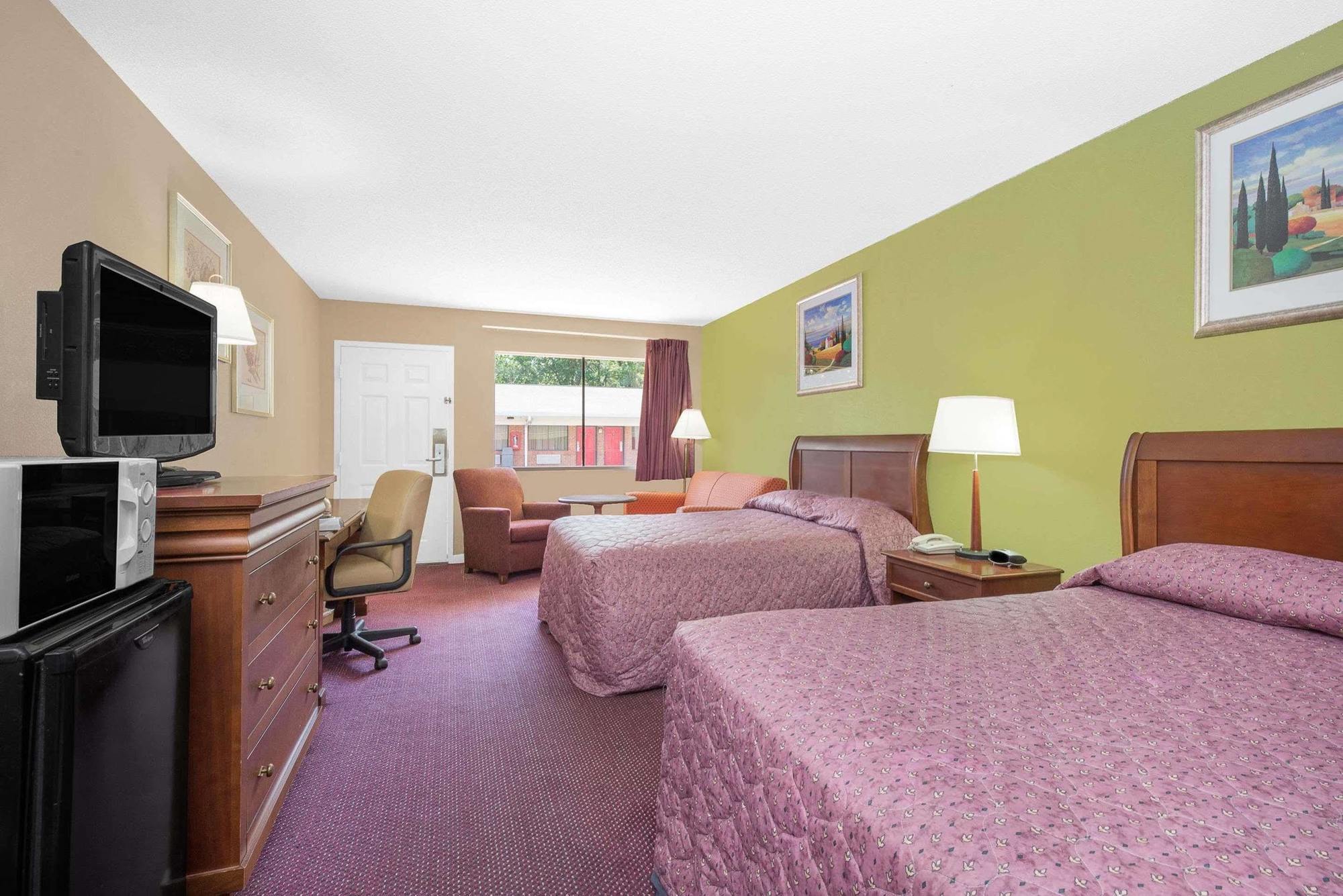 Hotel Express Anniston/Oxford Eksteriør bilde